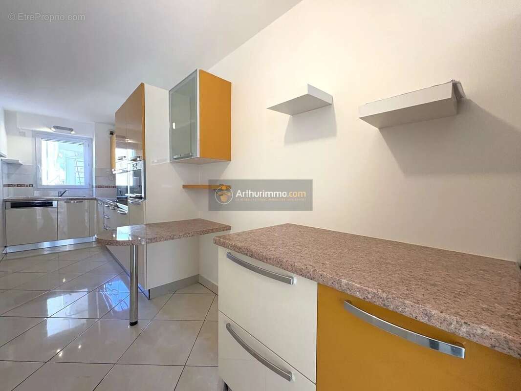 Appartement à SAINT-RAPHAEL