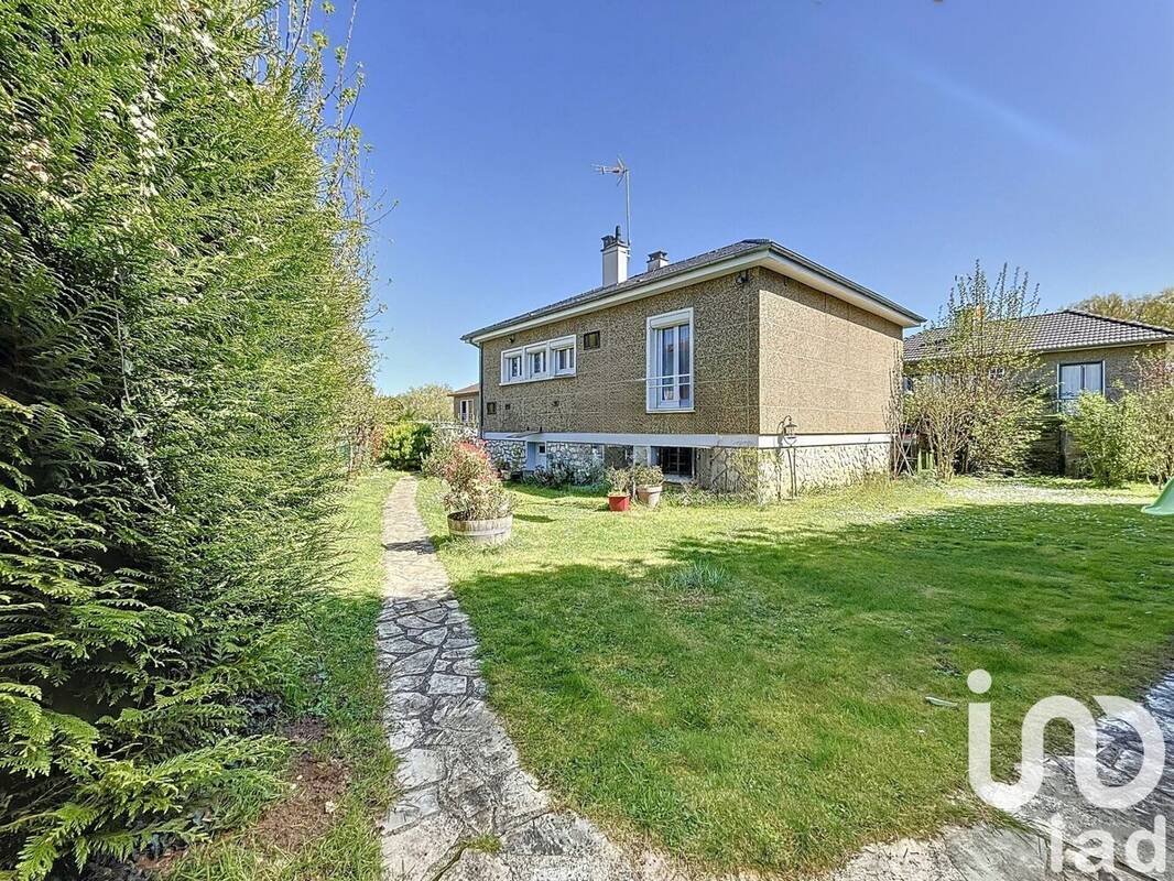 Photo 1 - Maison à CESSON