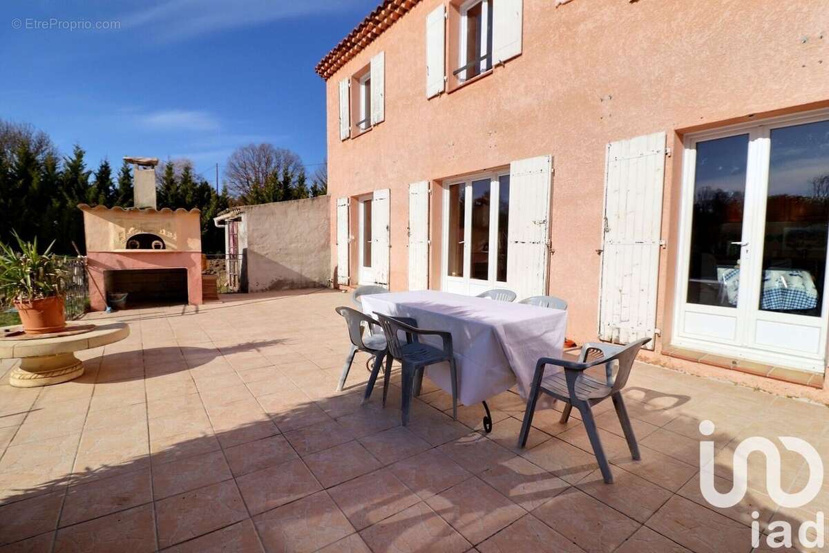 Photo 2 - Maison à LA VERDIERE