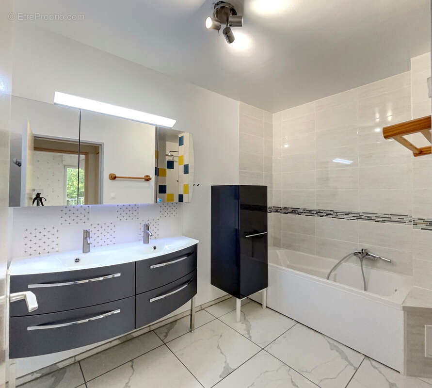 Appartement à ILLKIRCH-GRAFFENSTADEN