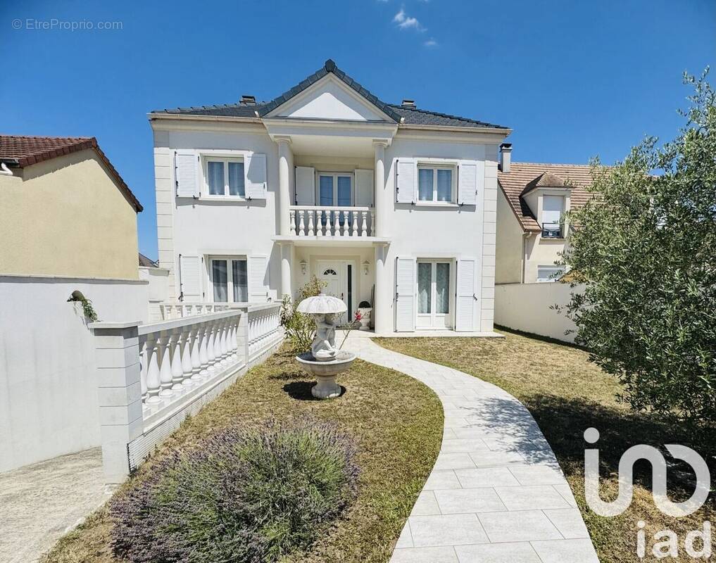 Photo 1 - Maison à MORANGIS