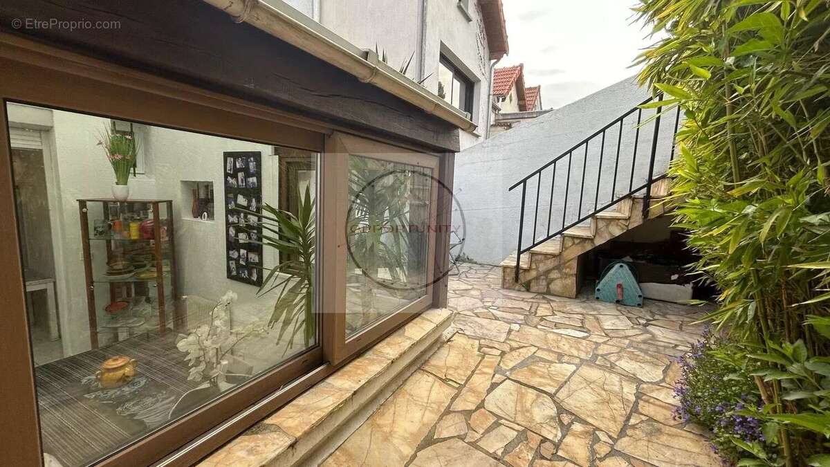 Maison à FONTENAY-SOUS-BOIS