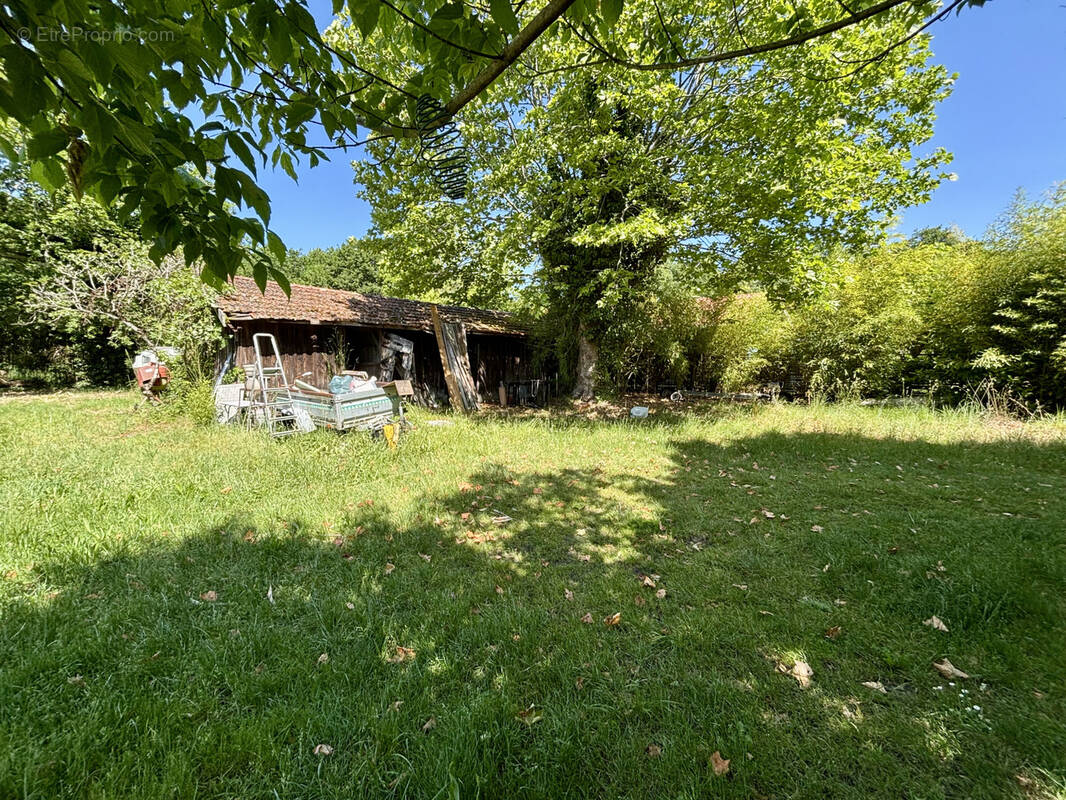Maison à ARES