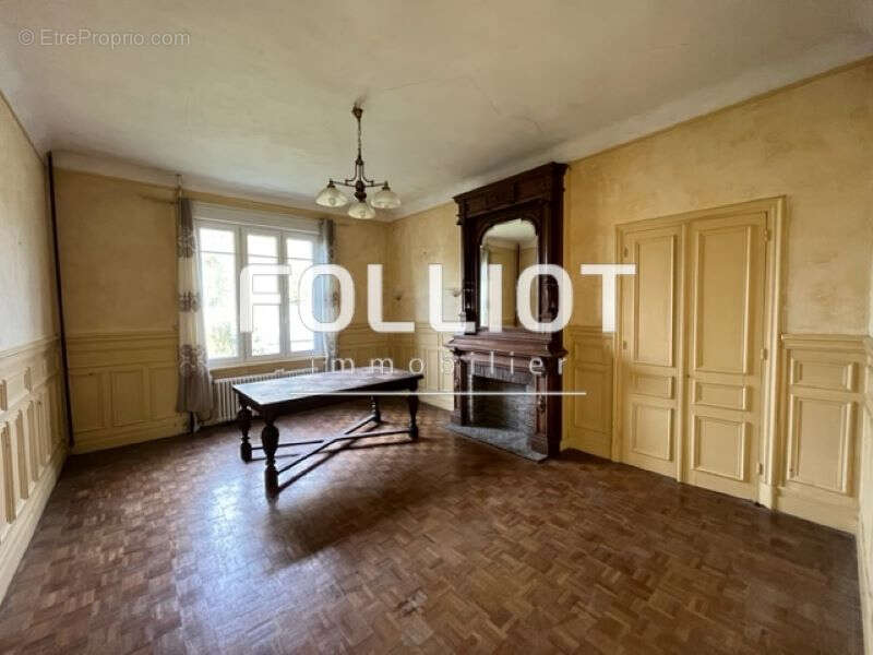 Maison à VIRE