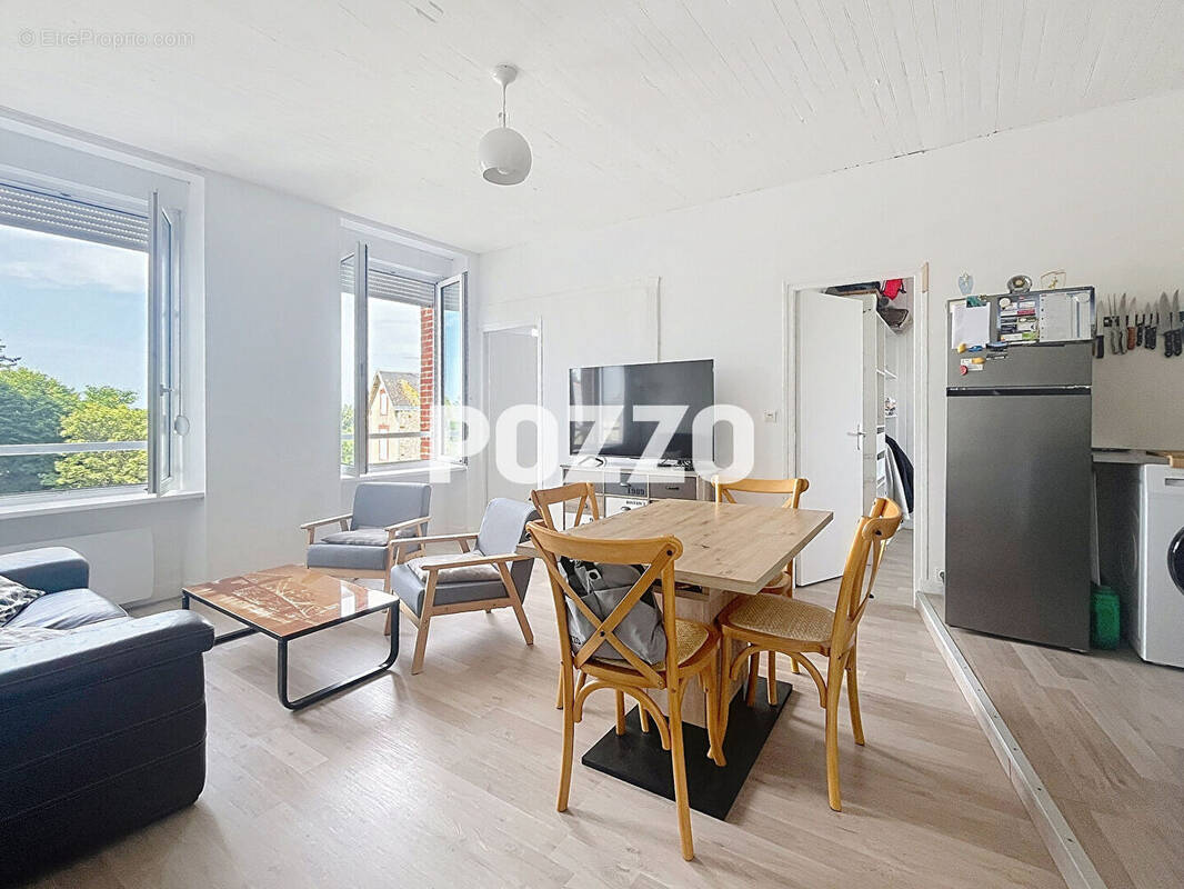 Appartement à SAINT-PAIR-SUR-MER