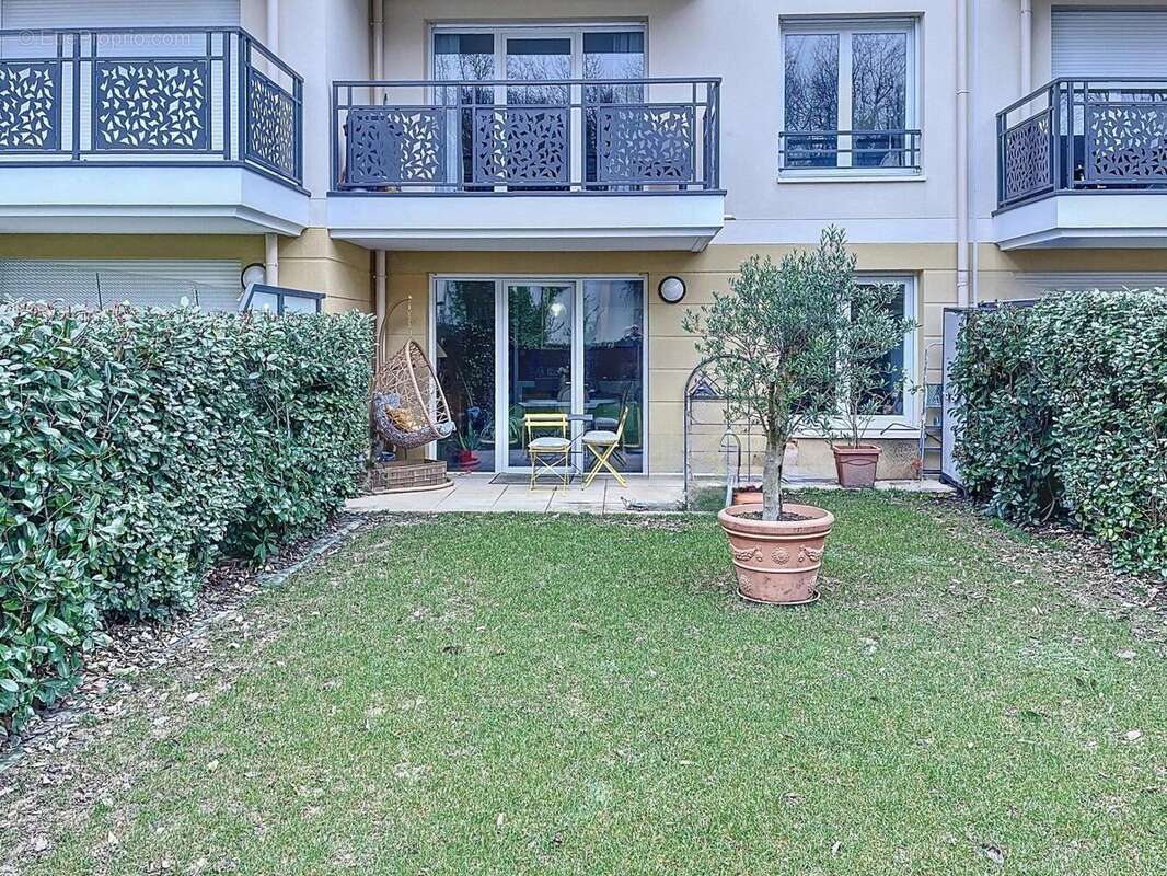 Photo 3 - Appartement à SAINT-GERMAIN-LES-ARPAJON