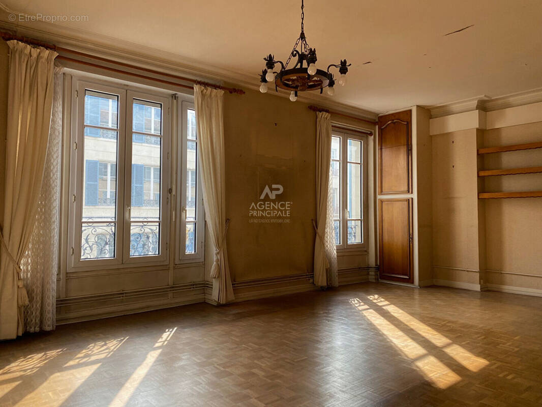 Appartement à SAINT-GERMAIN-EN-LAYE