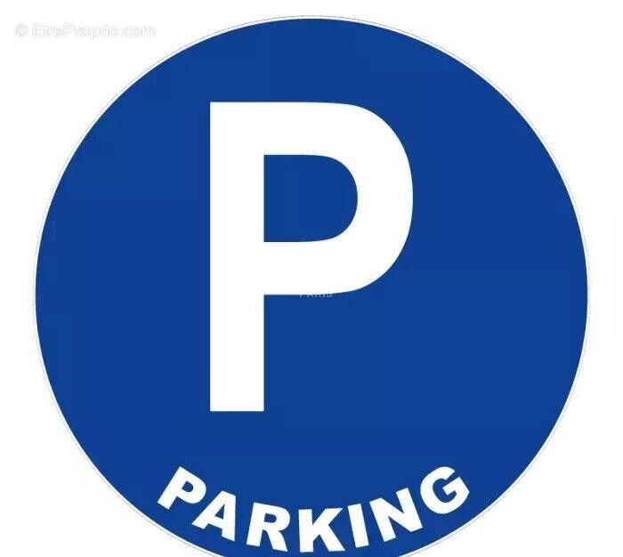 Parking à PARIS-15E