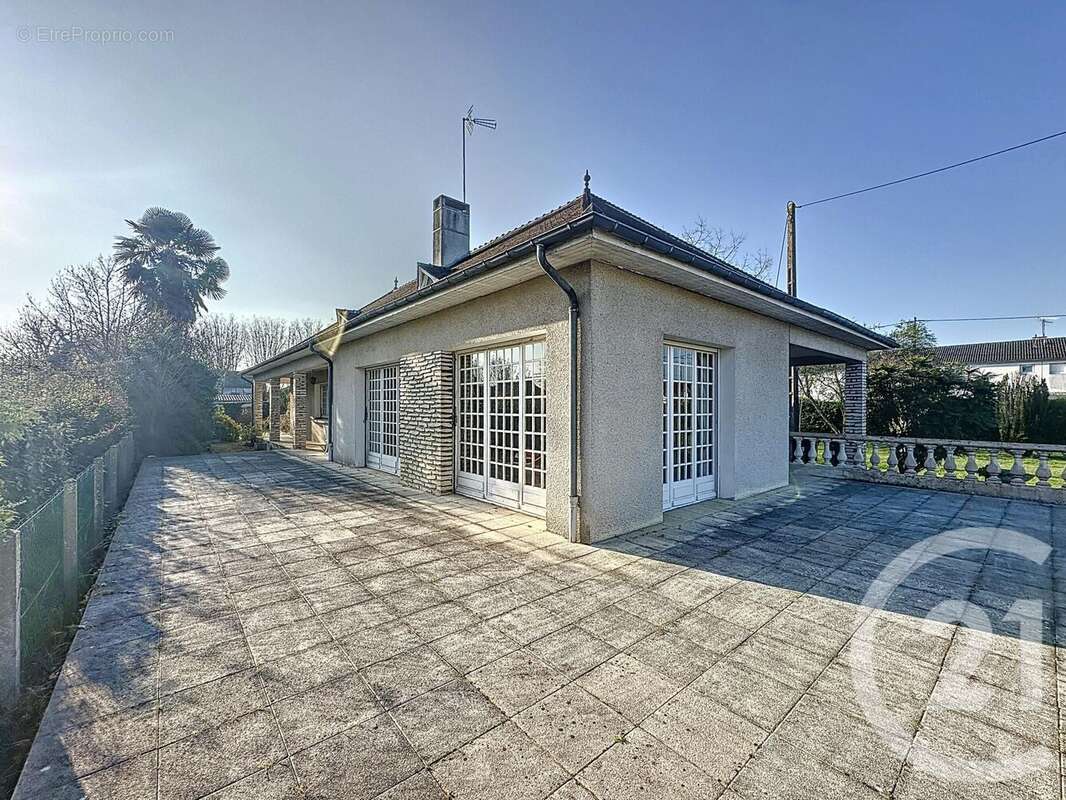 Maison à LA FERTE-SAINT-AUBIN