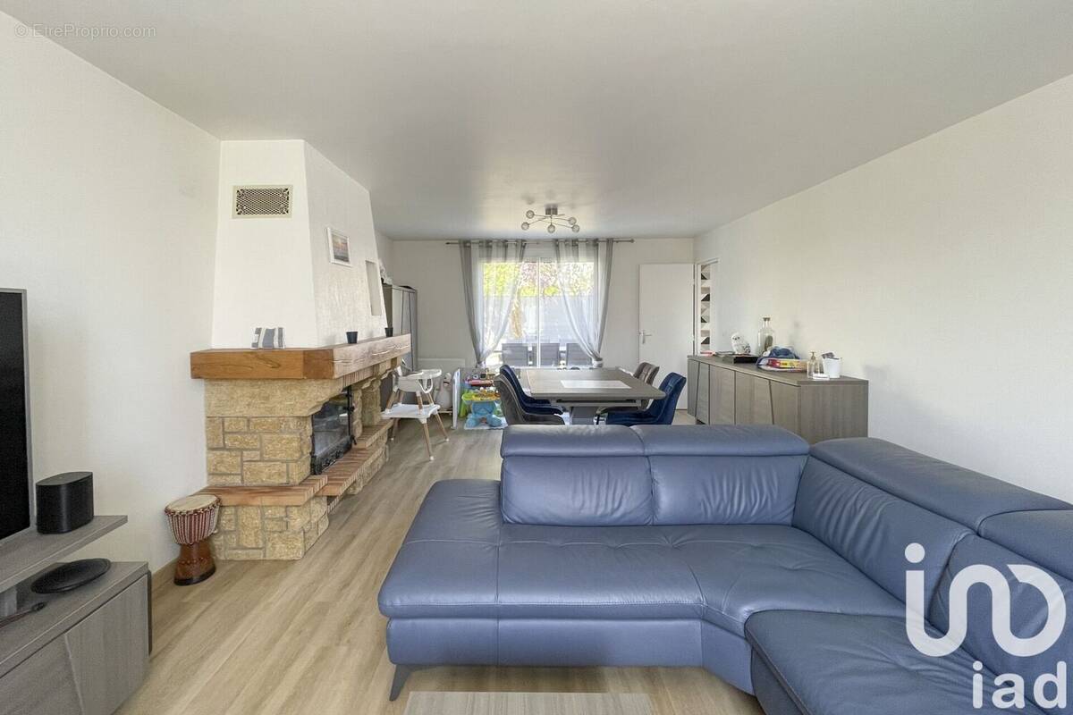 Photo 1 - Maison à SAINT-GERMAIN-LES-CORBEIL