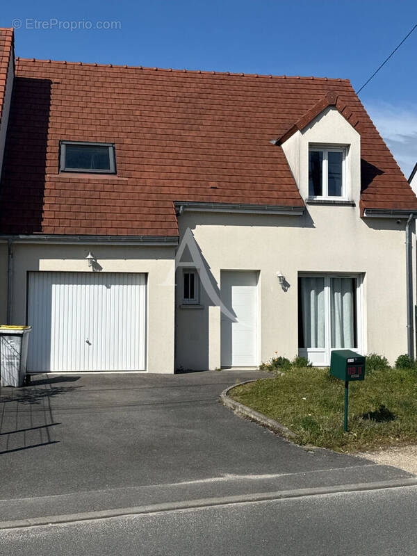 Maison à CHECY