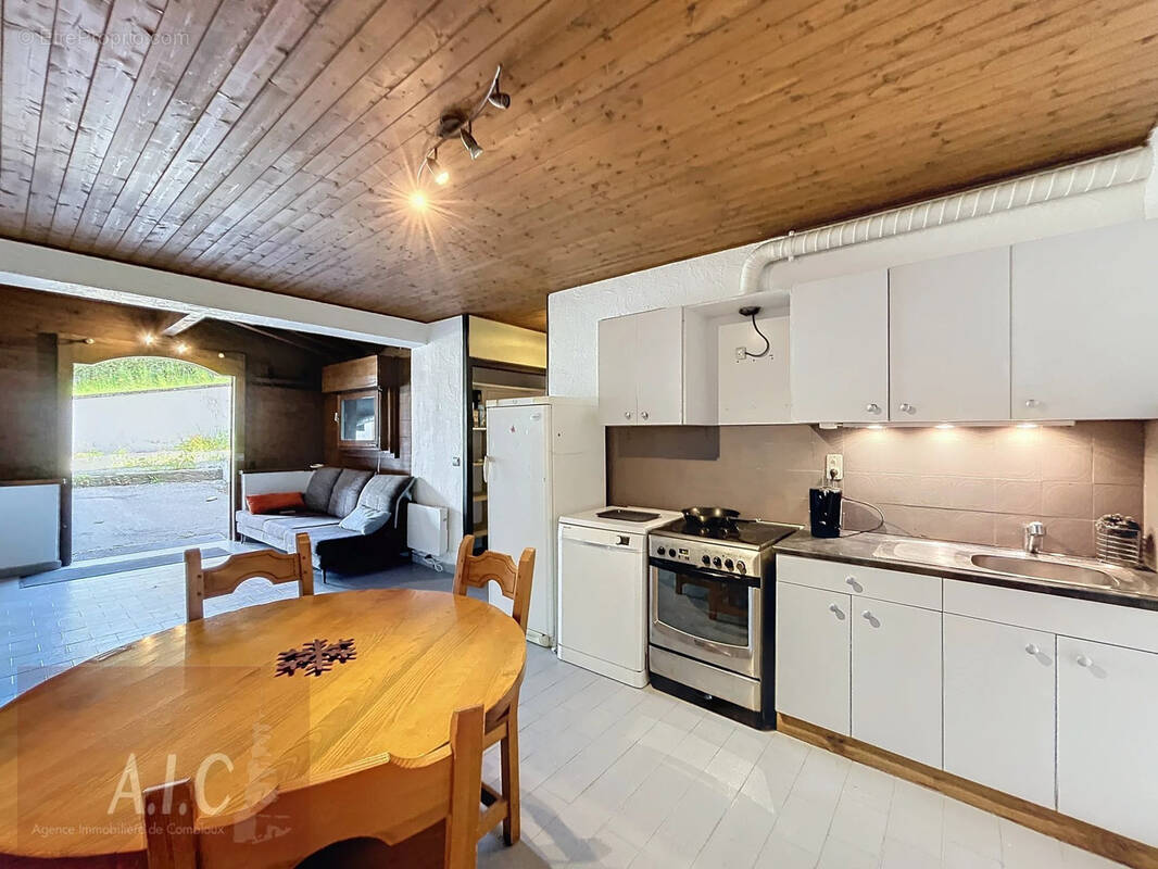Appartement à COMBLOUX