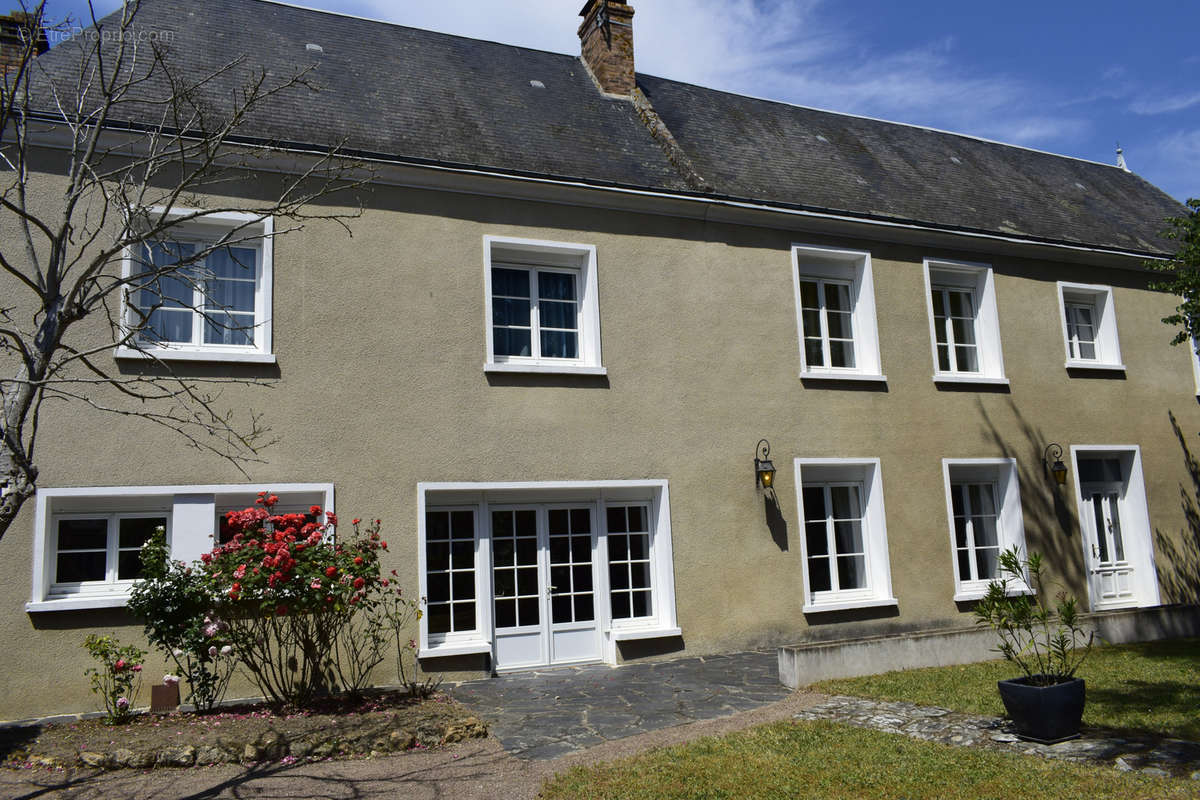 Maison à RESTIGNE