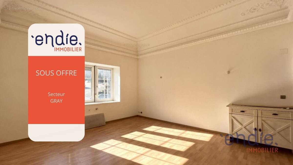 Appartement à GRAY
