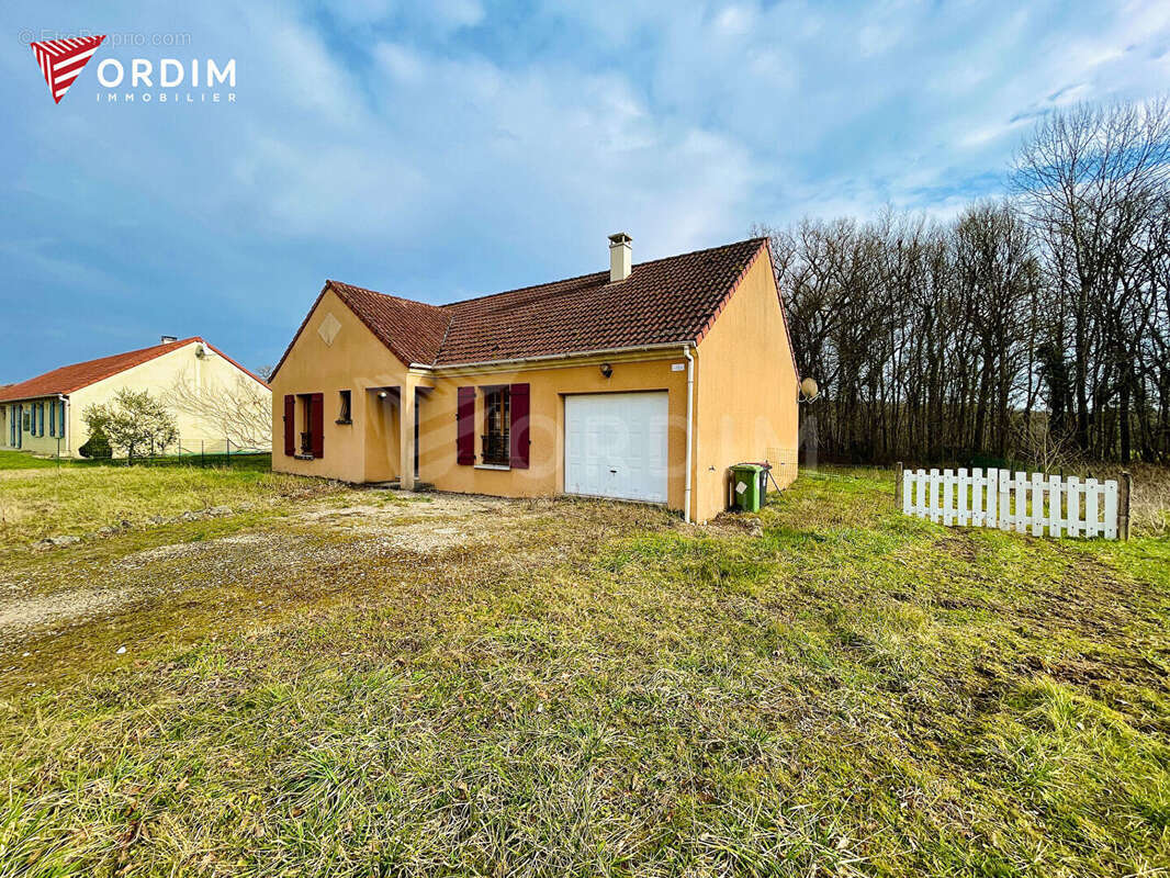 Maison à CHATILLON-COLIGNY