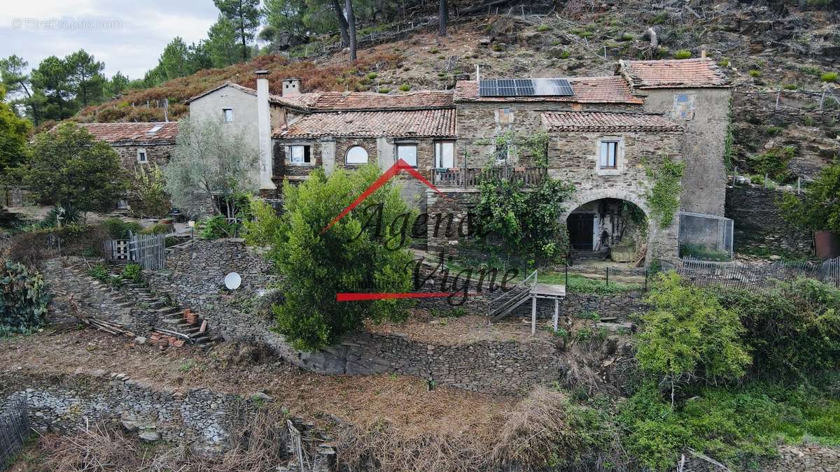 Maison à PORTES