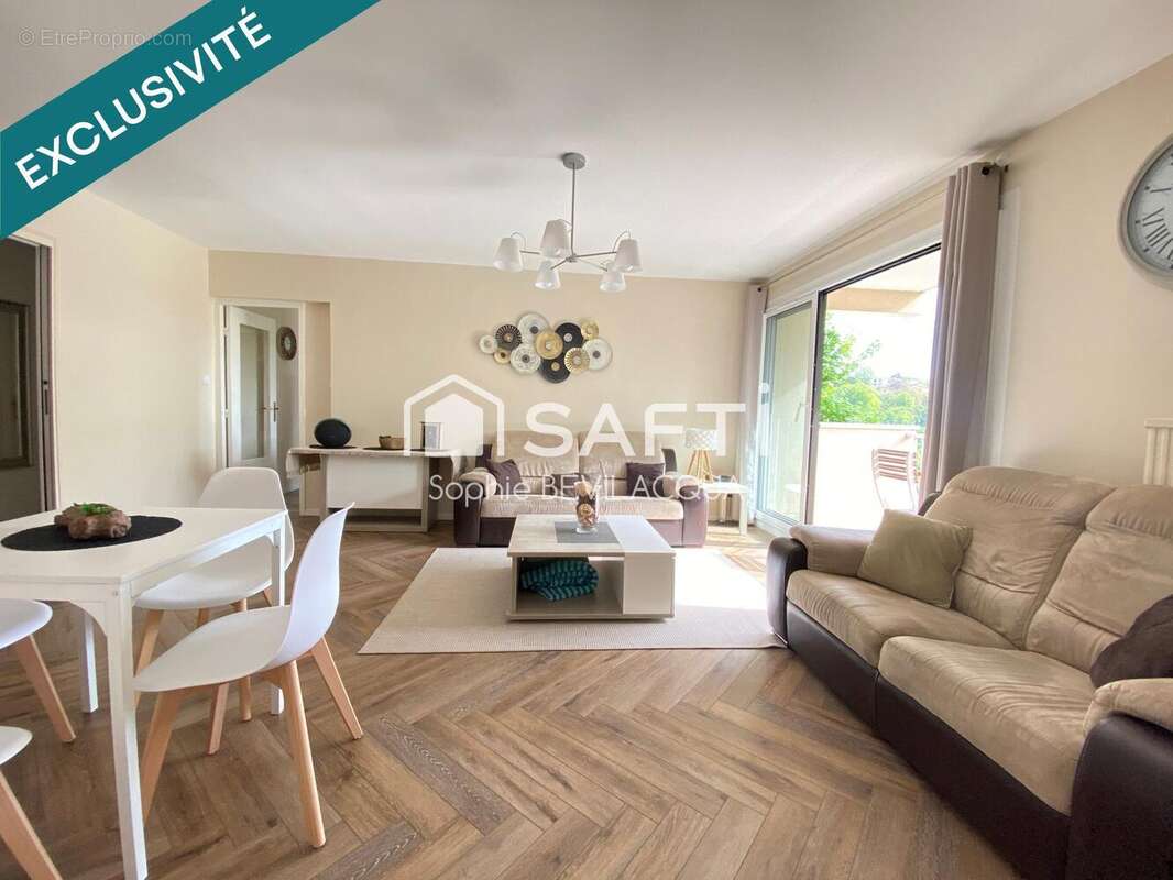 Photo 4 - Appartement à SATHONAY-CAMP