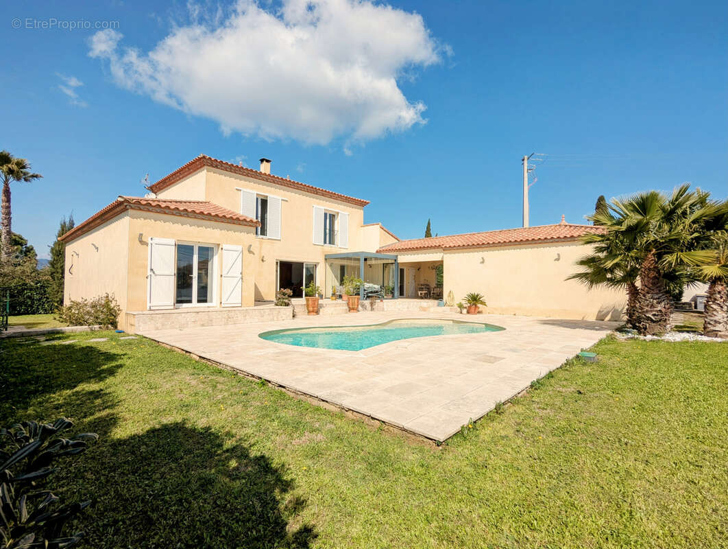 Maison à AUTIGNAC