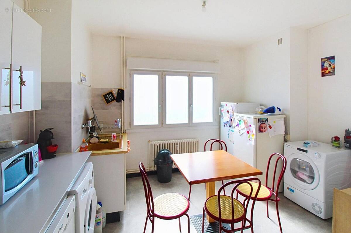 Photo 1 - Appartement à MONTCEAU-LES-MINES