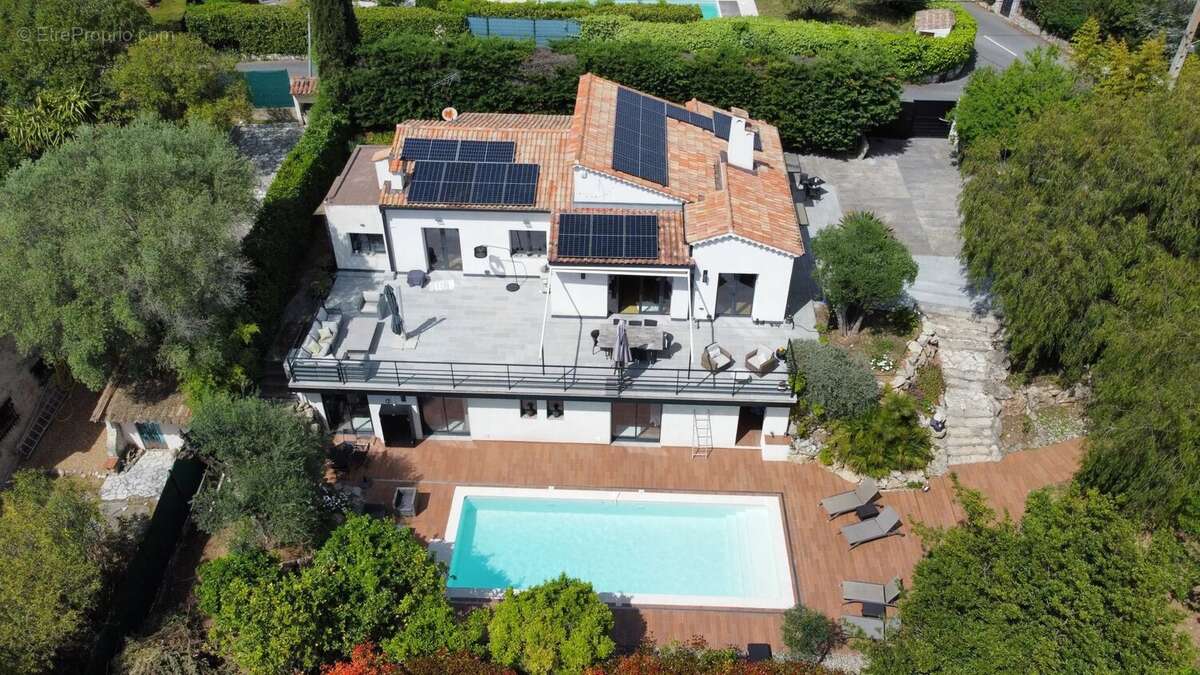 Maison à MOUGINS