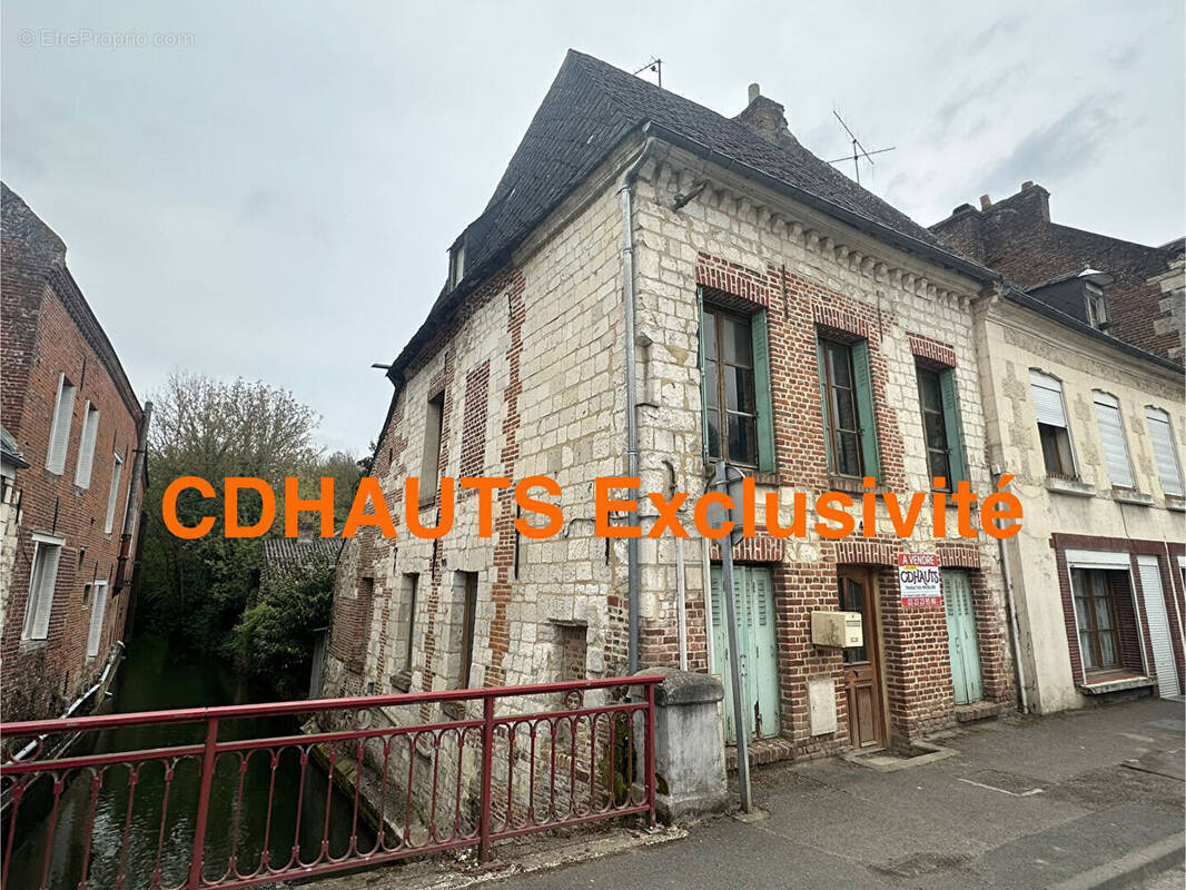 Maison à MARLE