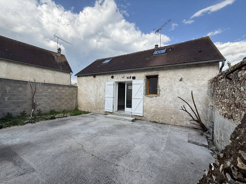 Maison à VERNOUILLET