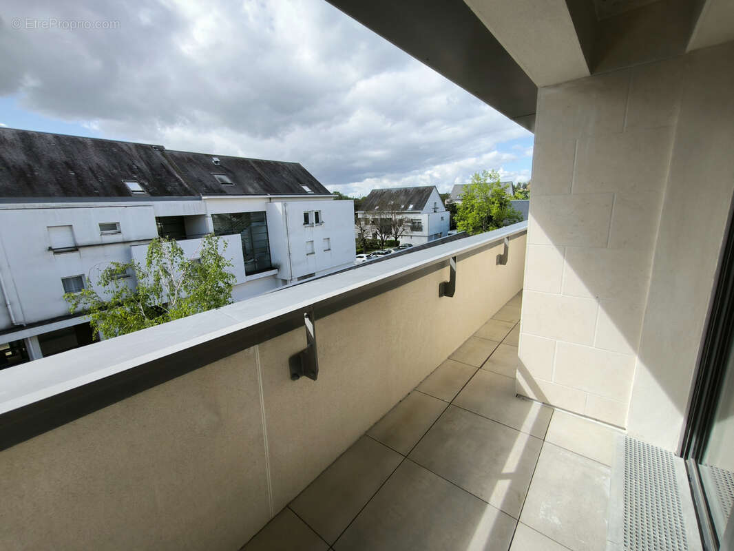 Appartement à SAINT-CYR-SUR-LOIRE