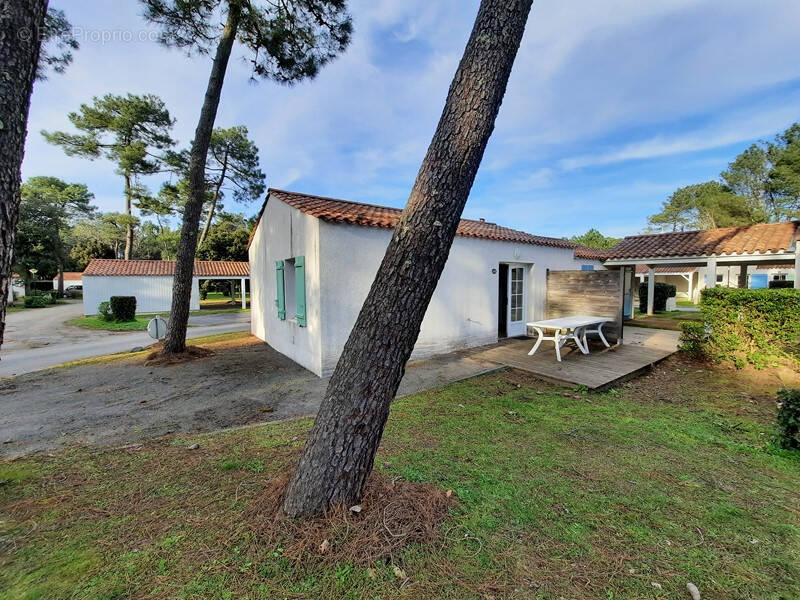 Maison à LONGEVILLE-SUR-MER