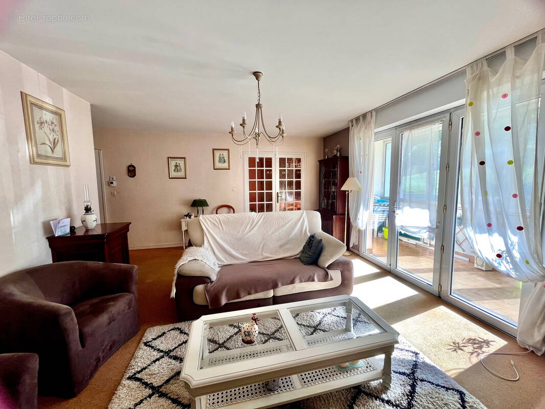 Appartement à LA RICHE