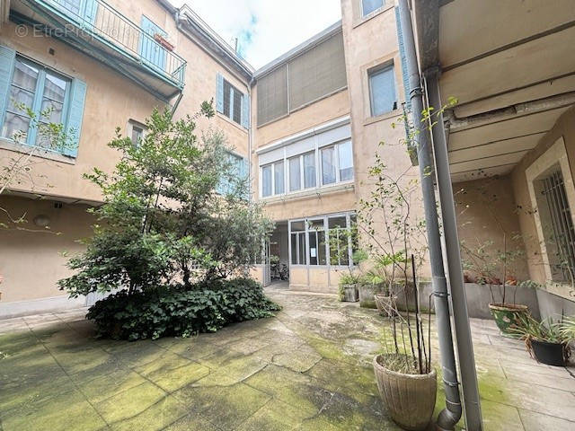 Appartement à CARCASSONNE