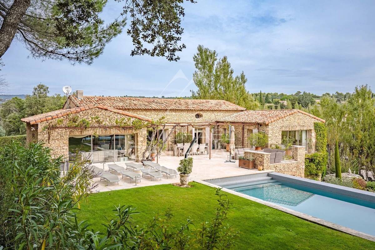 Maison à GORDES