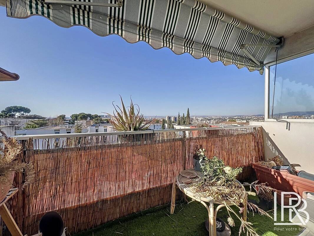 Appartement à MARSEILLE-10E
