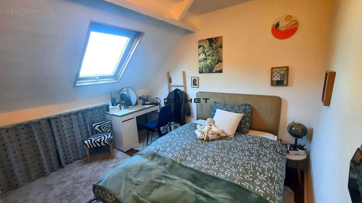 Maison à DONZENAC