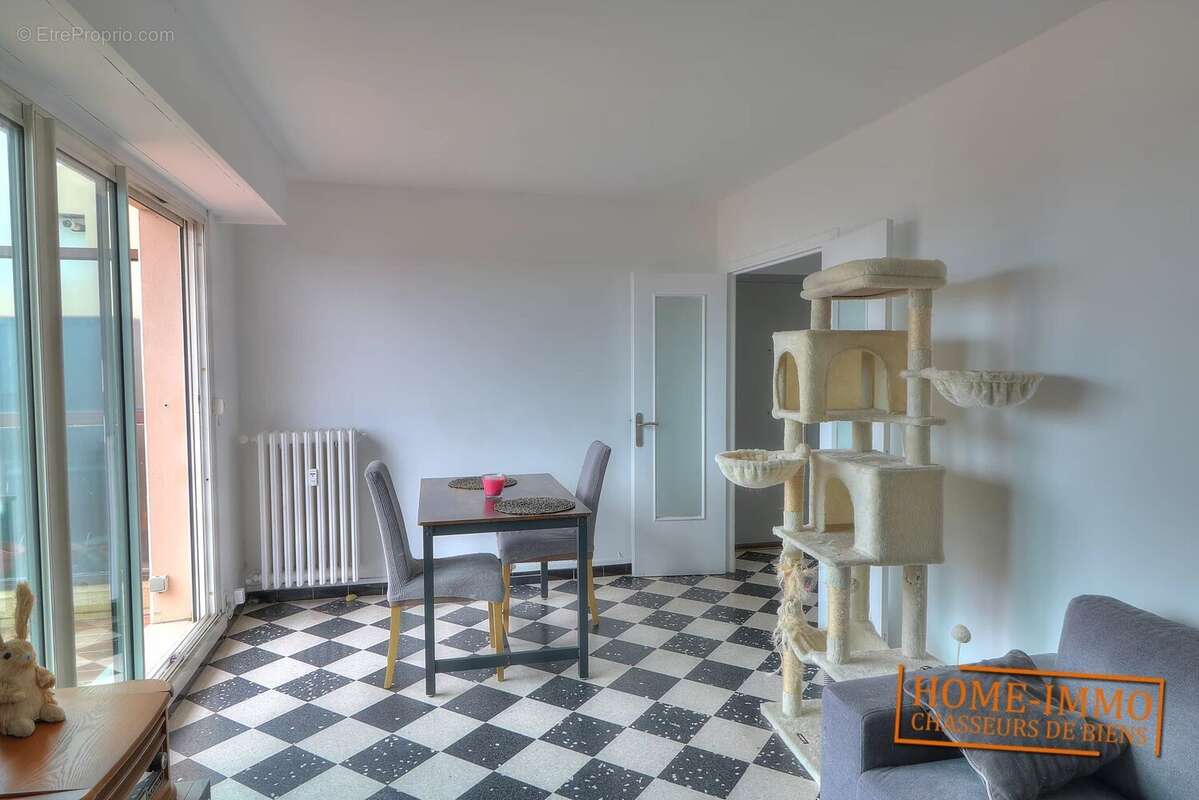 Appartement à NICE