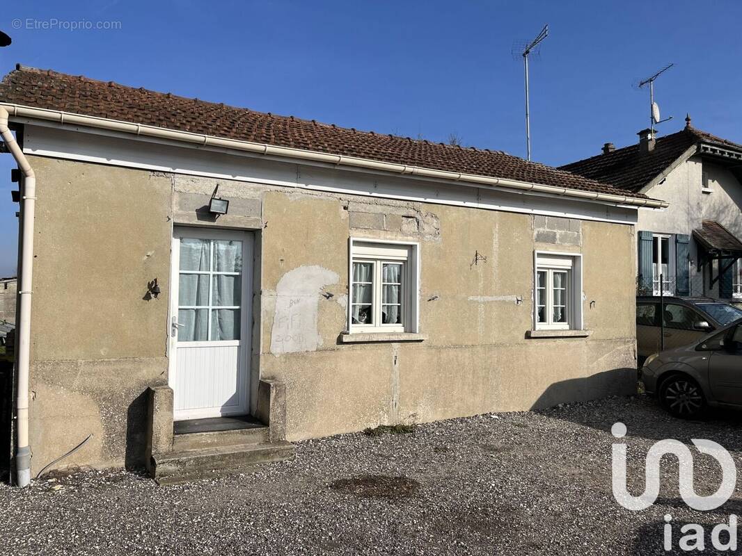Photo 1 - Maison à MONETEAU