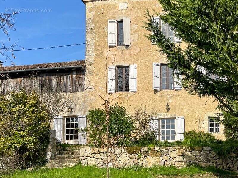 Maison à LECTOURE