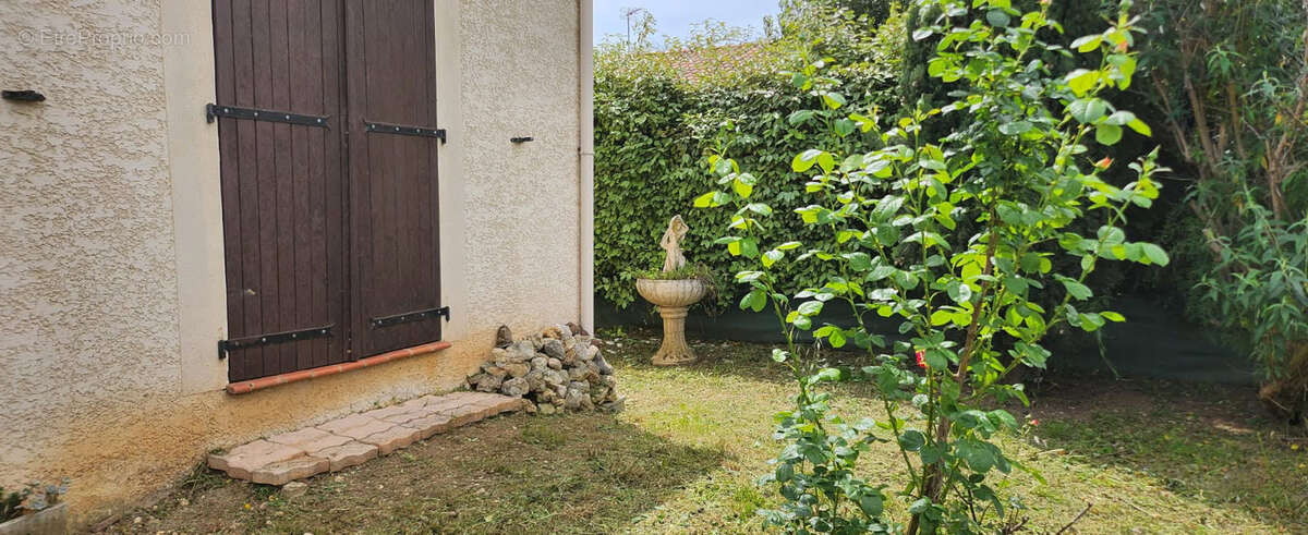 Maison à QUARANTE