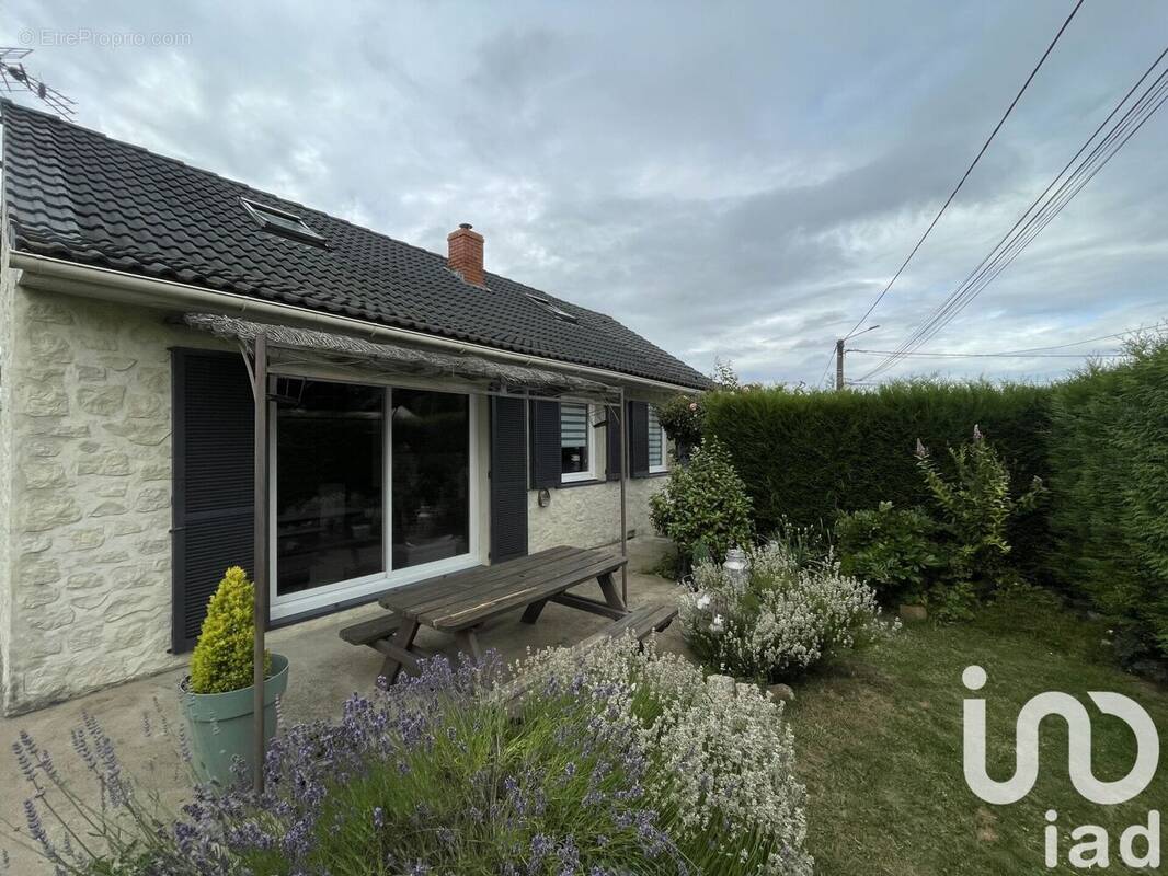 Photo 1 - Maison à IZEL-LES-HAMEAUX