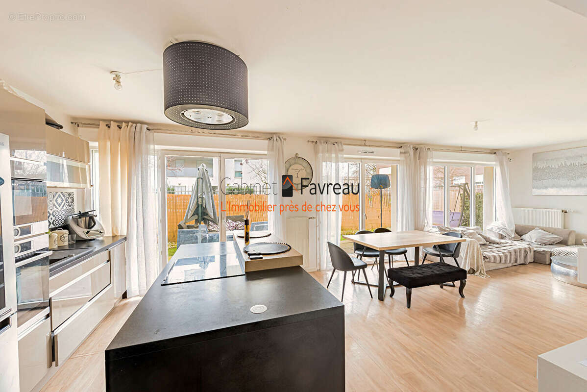Appartement à CHEVILLY-LARUE