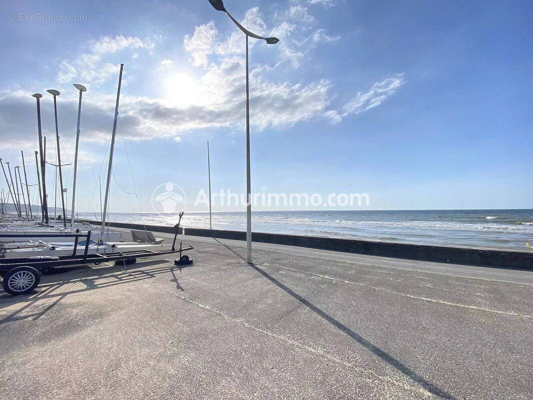 Appartement à BLONVILLE-SUR-MER