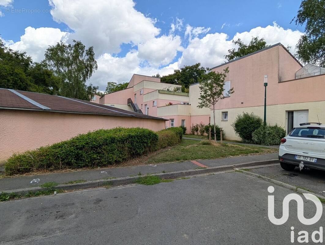 Photo 1 - Appartement à VILLENEUVE-D&#039;ASCQ