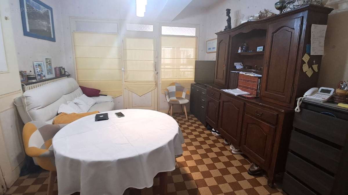 Maison à BREZOLLES