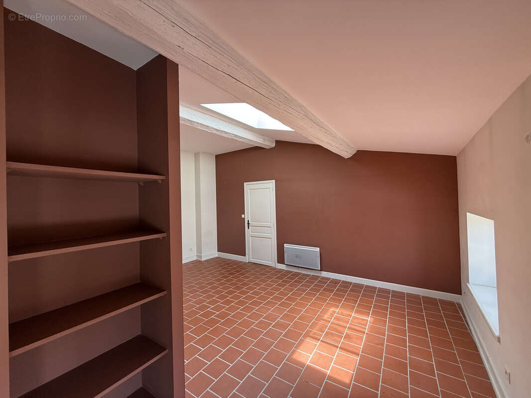 Appartement à CARCASSONNE