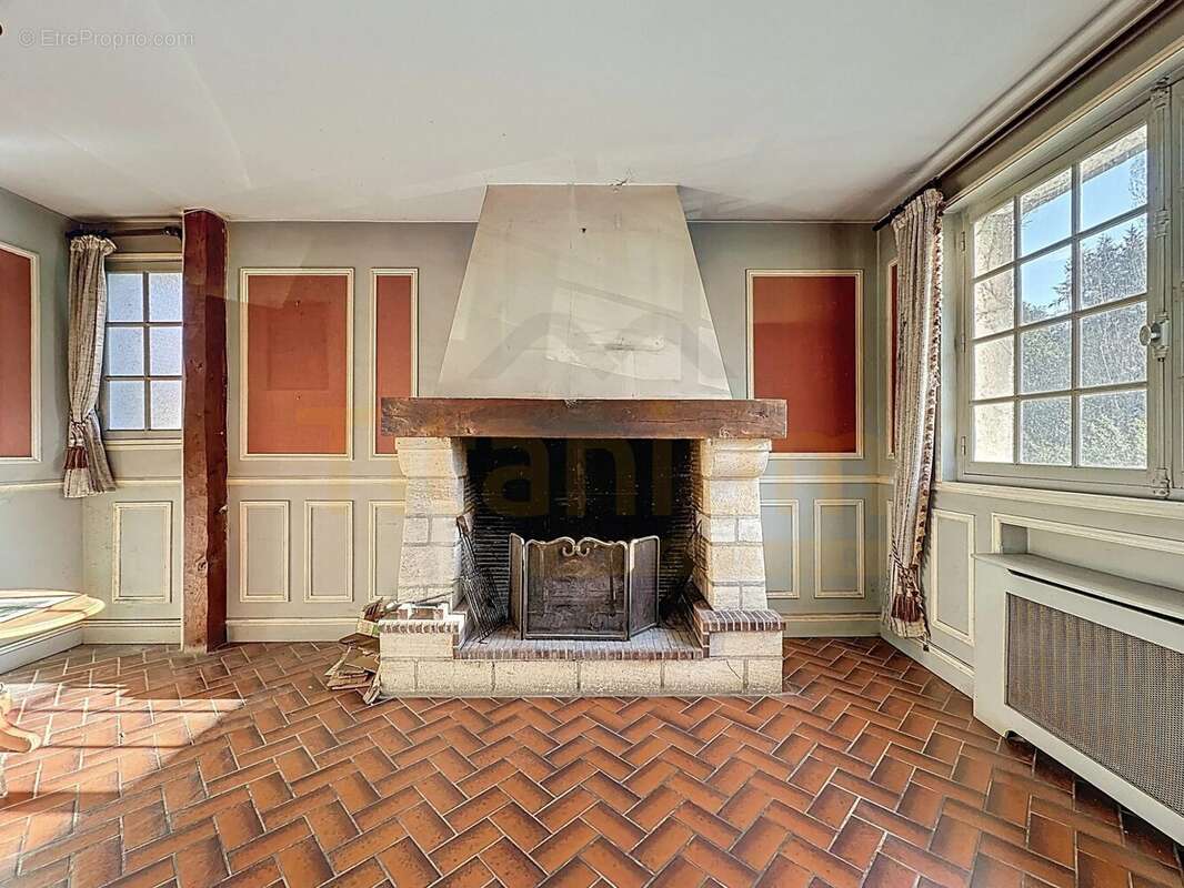 Maison à ETREPAGNY