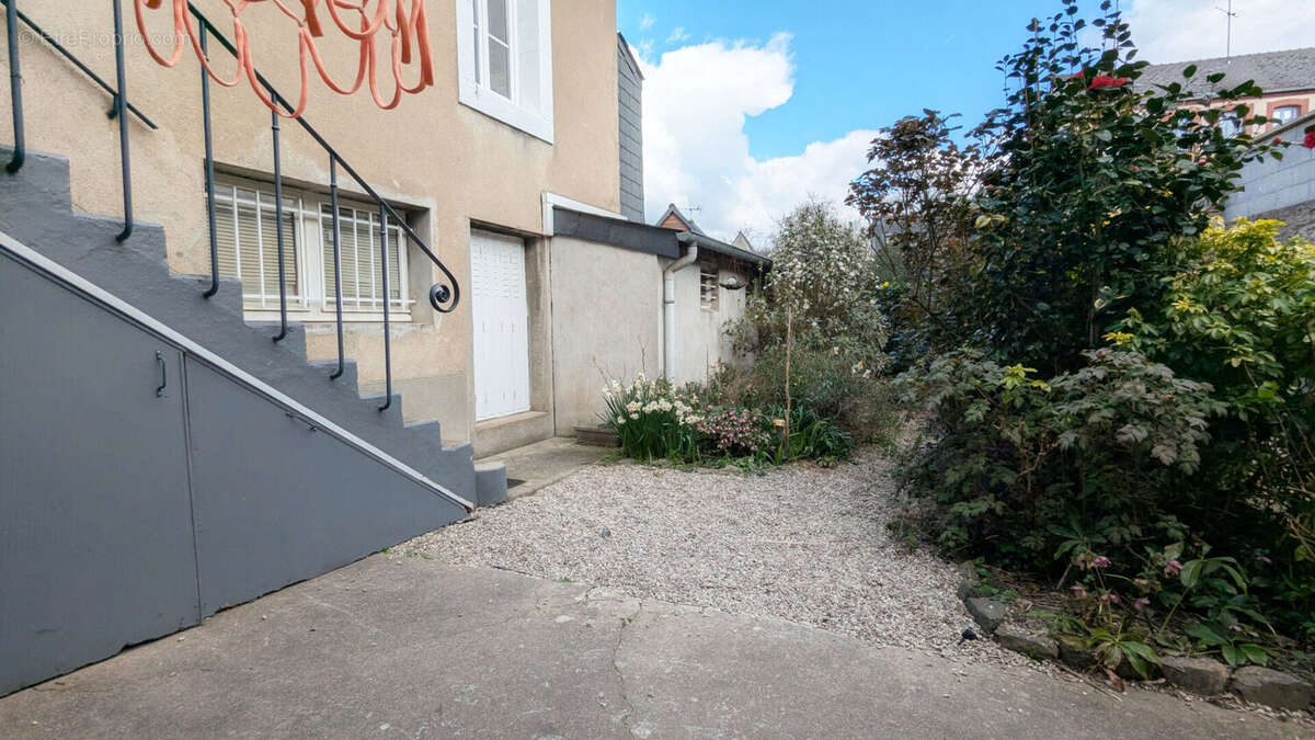 Maison à LAVAL