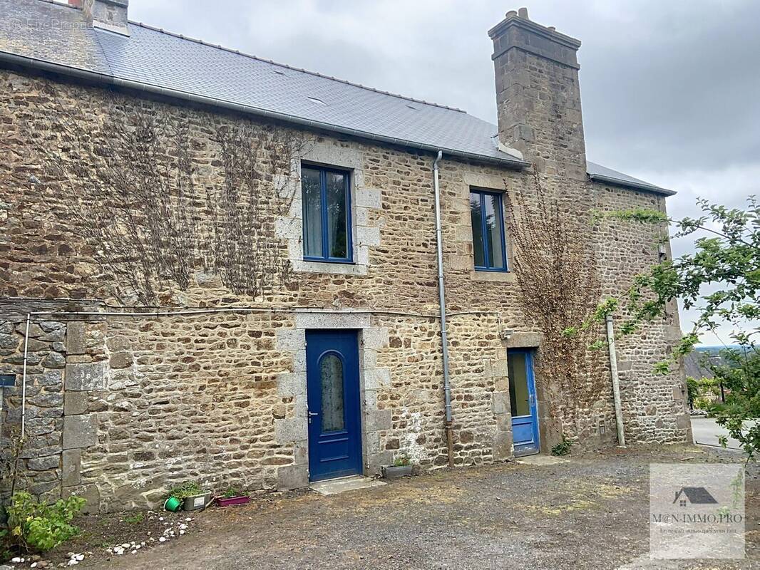 Maison à LA SELLE-EN-COGLES