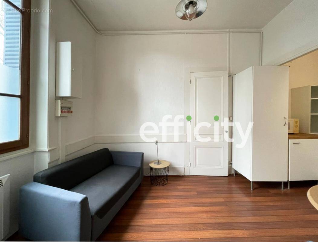 Appartement à TASSIN-LA-DEMI-LUNE