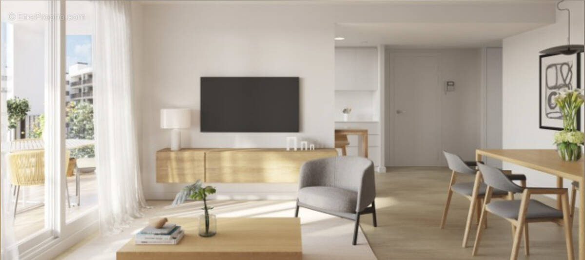 Appartement à L&#039;HAY-LES-ROSES