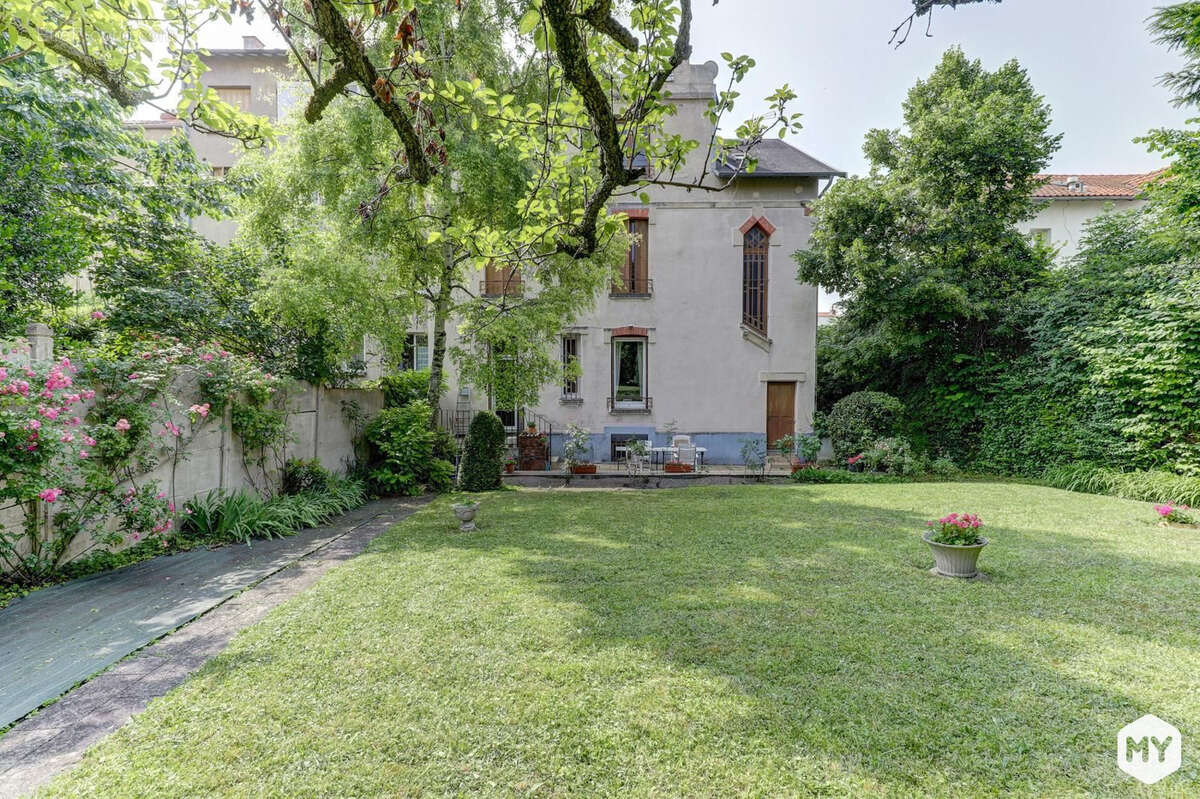 Maison à CLERMONT-FERRAND