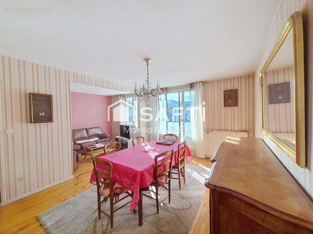 Photo 2 - Appartement à FIRMINY